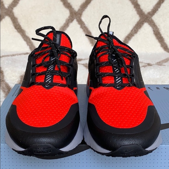 Nike Odyssey React Shield 2 Habanero Red/Black/Thu - Picture 6 of 16
